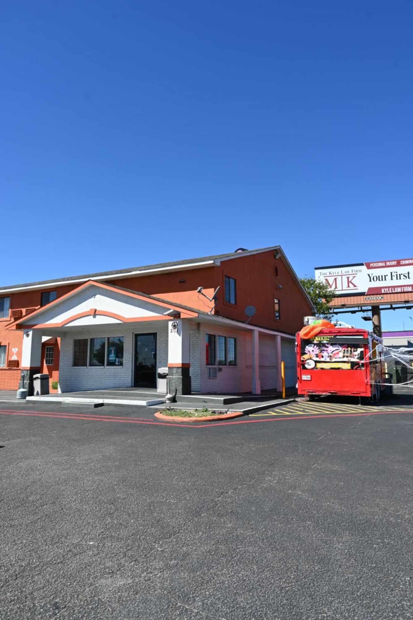 Howard Johnson By Wyndham Near Schlitterbahn New Braunfels Exterior foto