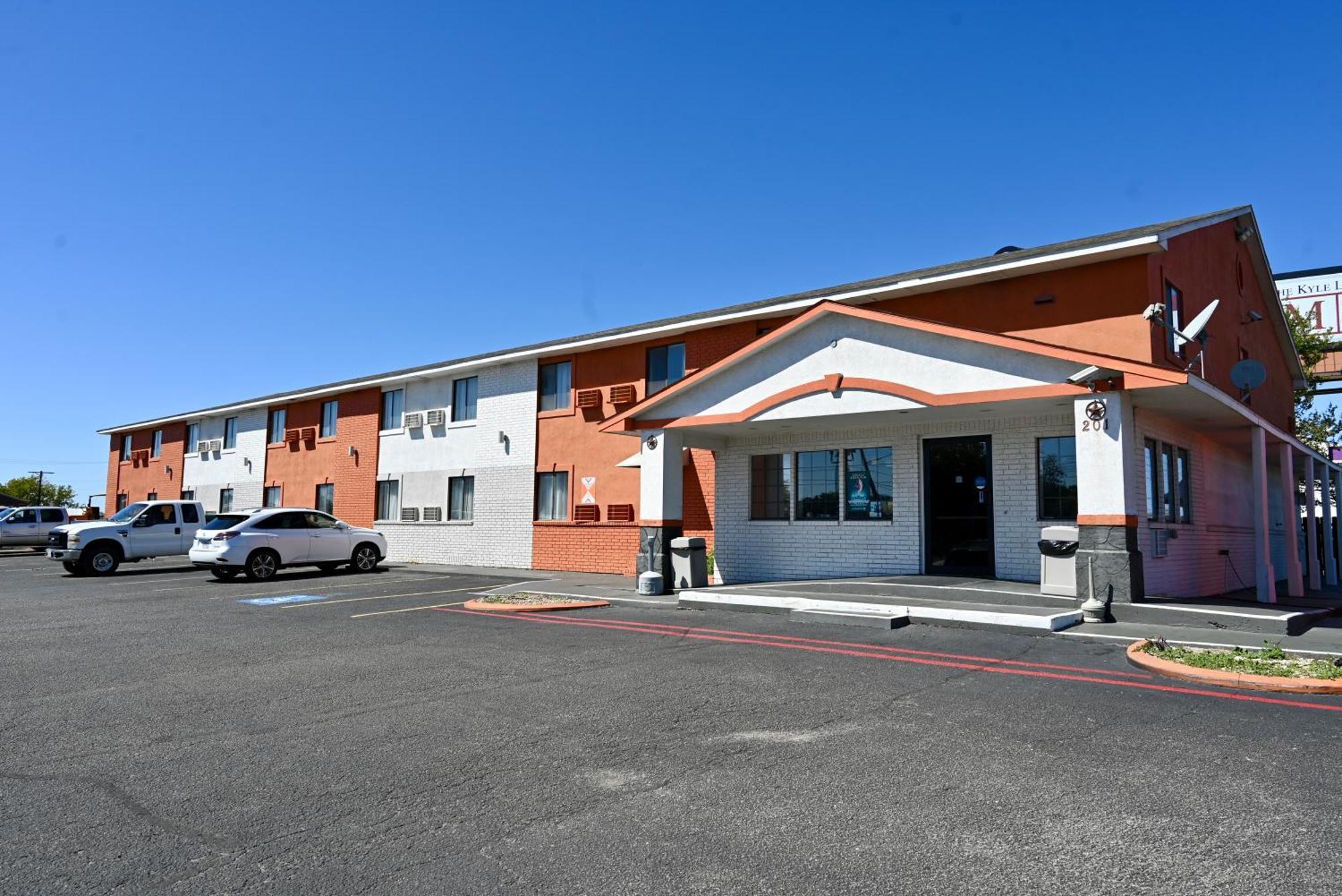 Howard Johnson By Wyndham Near Schlitterbahn New Braunfels Exterior foto