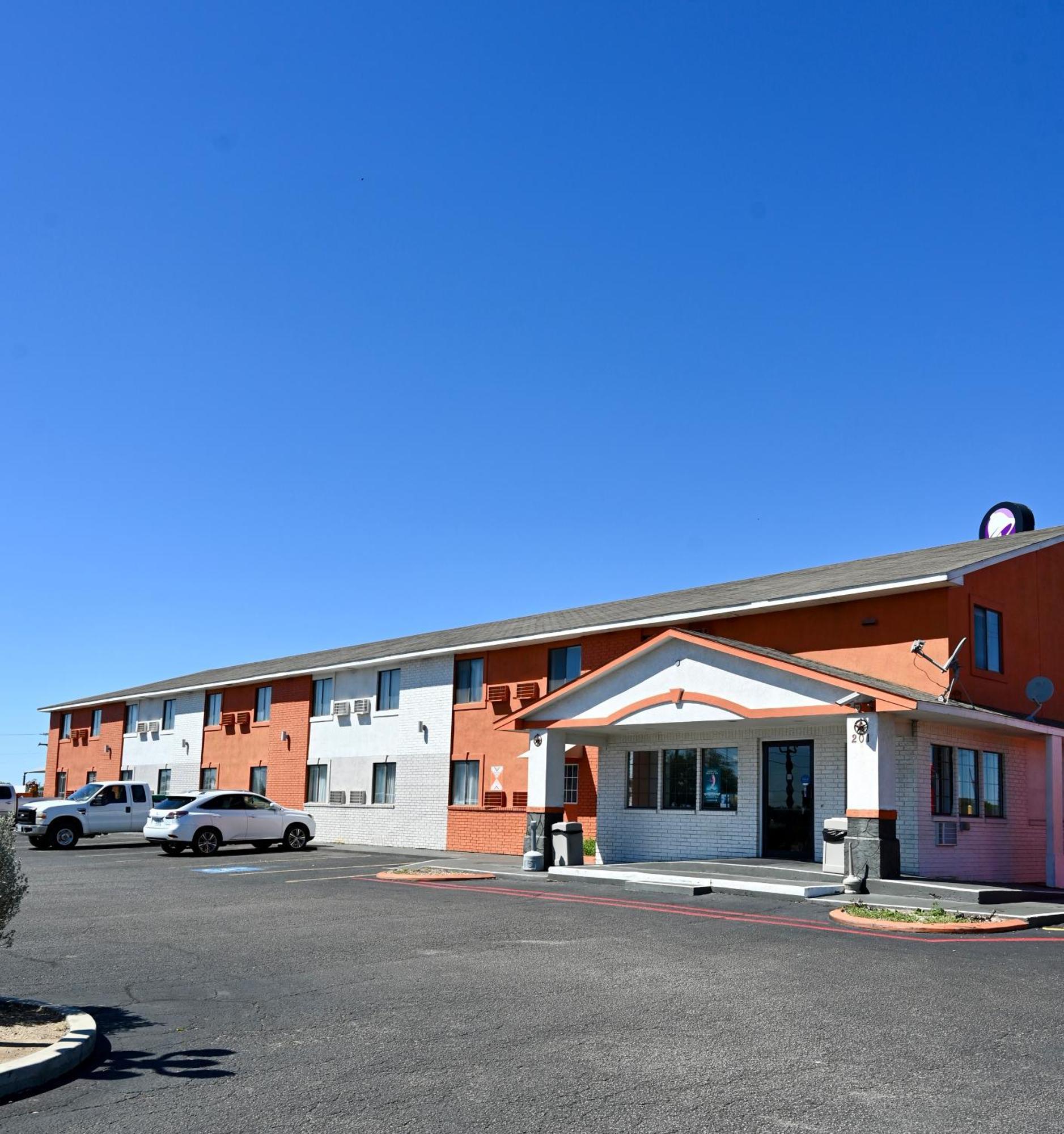 Howard Johnson By Wyndham Near Schlitterbahn New Braunfels Exterior foto
